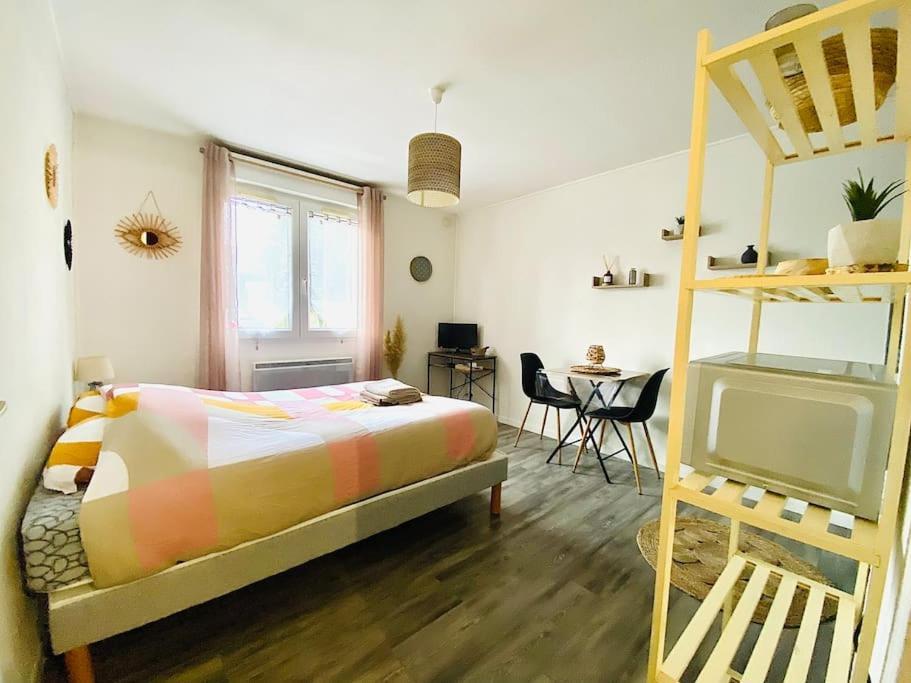 Au Calme Confort & Proche Centre Apartamento Le Mans Exterior foto